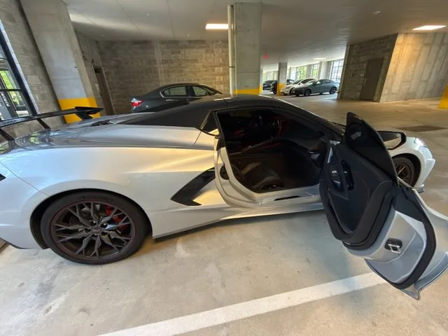 Corvette C8 Stingray passenger side profile
